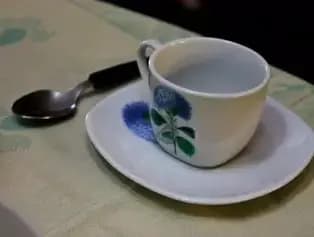 Dettaglio di una tazzina da caffè